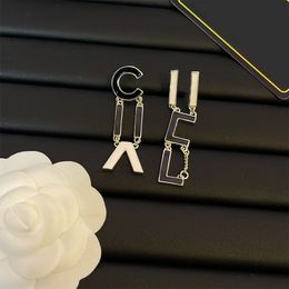 Bijoux de créateurs Boucles d'oreilles Manchette d'oreille Lettres de mode Fantaisie Couleur Boucles d'oreilles en diamant Argent Or Stud avec boîte