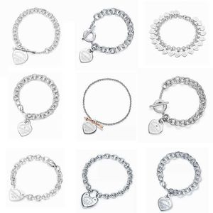 Bijoux de créateurs pour femmes Bracelet classique T Accueil 925 Sterling Silver Heart Brand New Diamond Arrowhead Love Pendentif Mode Handwear Gros WBWQ