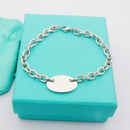 Bijoux de créateur pour femmes, breloque ovale, 2 options de style, chaîne, bracelet, bijoux, lettre en argent, amoureux de bijoux, chaîne polyvalente, ensemble de chaînes à lettres géométriques, cadeau