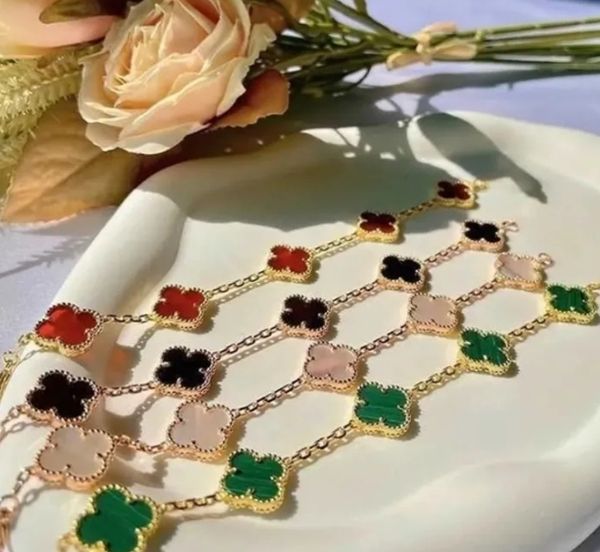 Joya de diseñador Collar de cuatro hojas Campo de trébol de lujo Pendantes de 18 km de oro de oro de oro Pendio de colgante para Womengirl Valentine's