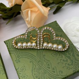 Boucles d'oreilles en forme de cœur pour femmes, bijoux de créateur, perles en Zircon, double Alphabet, breloques élégantes, pour la saint-valentin