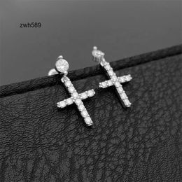 Designer sieraden Hip Hop Punk Statement Barbell Stud Sterling Silver Iced Out CZ Drop Hanging Cross Men Oorrings