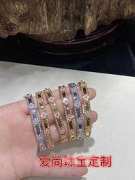 Bijoux de créateur Bracelet de luxe Vanca Kaleidoscope 18k Gold Van Clover Bracelet avec cristaux étincelants et diamants Cadeau parfait pour les femmes Hulu Hulu