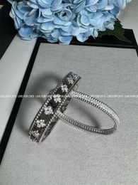 Bijoux de créateur Bracelet de luxe Vanca Kaleidoscope 18K Gold Van Clover Bracelet avec cristaux étincelants et diamants Cadeau parfait pour les filles CF72