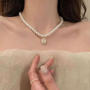 Designer sieraden Nature Pearl Circle ketting Choker Goth Trend Luxe voor vrouwelijke kettingen Iced Out Out Chain Sister Gift Designers