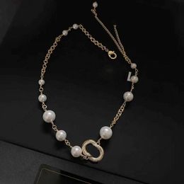 Designer Jewelry Necklace 23 nouveaux colliers japonais et coréen classique mode collier de perles petit parfum collier chaîne double pendentif pull femme