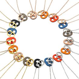 diseñador de joyas collar Cartas brazalete Collares pendientes pulsera de lujo pulseras Hombres Mujeres Joyería de metal Personalidad Accesorios de moda creativos
