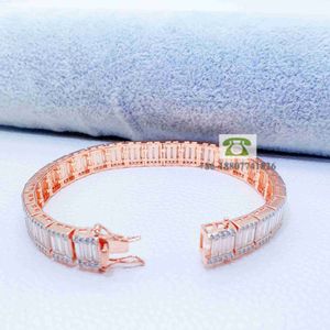 Bijoux de créateur Nouveau produit design cool de luxe 2 tons plaqué or rose hommes baguette vvs diamant moissanite bracelet cubain en argent sterling 925