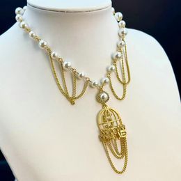 Diseñador de joyas de perlas de diamantes de imitación colgante collar suéter Newklace cadena collares de perlas para mujeres joyería regalo 10 estilo