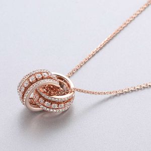 Designer sieraden hanger kettingen bijpassende roségouden ring in elkaar grijpende overdracht Krand ketting vrouwelijk Swarovski -element kristal sleutelbeen ketting