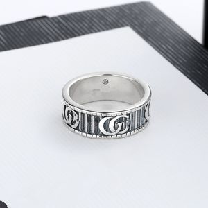 Anillo de joyería de diseñador anillo de plata anillos para mujeres con caja titanio de titanio de acero grabado patrón de diseño anillo de compromiso de diseñador tamaño 5-10 anillos para mujeres