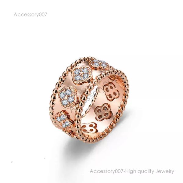 bagues de bijoux de créateursLuck Flower Rings Designer de bijoux pour femmes Anneaux à quatre feuilles Classique Full Diamond Mans Bijoux Bague de mariage en gros DHgate s s