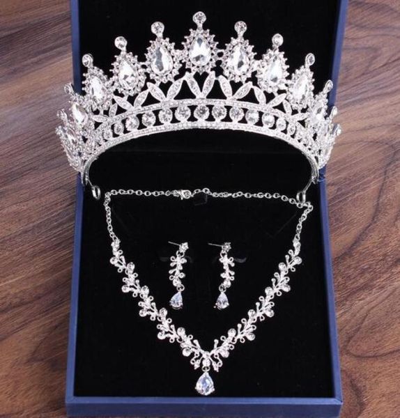 Joyería de diseño Accesorios para fiestas de bodas Tocados de novia Collar de corona Conjuntos de aretes Diademas brillantes de diamantes Show de cumpleaños Pho5727032