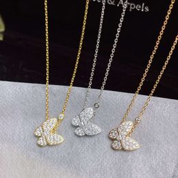 bijoux de créateurs femme18K or rose papillon blanc fritillaire chaîne de clavicule simple et élégant collier de trèfle cadeau de Saint Valentin