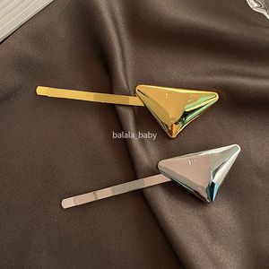 Joyería de diseñador Clips para el cabello para mujer Marca Letras de metal Barrettes Accesorios para el cabello de moda Horquillas Garras Oro Plata