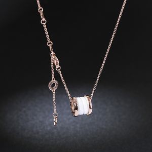 Designer Jewelry Women's Black Rose Gold Pendant Women's Collar Chain Bag Men's 18K Gold Designer Necklace Girl Gift Wholesale