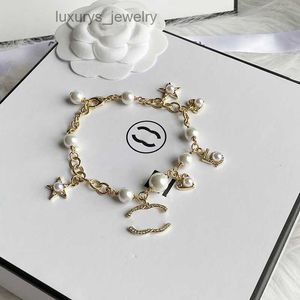 Designer Jewelrys Bracelet Bracelet de créateur Bracelets de charme de luxe pour femmes bracelets perles mode tendance ornements bracelets cadeaux d'anniversaire de fête