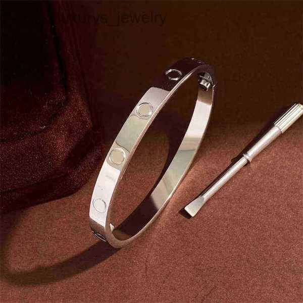 Designer Jewelrys Femmes Amoureux Bracelet Argent Or Bracelets Hommes Designer De Luxe Bijoux Titane Acier Couple Simple Mode Pas De Boulon Tournevis Vis À Ongles Diamant