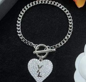 Designer Jewlery Set Men Sier Hanger Kettingen Vrouwen Diamant sieraden Sets Letter Bracelet Hart Ketting Kettingen Bracebanden