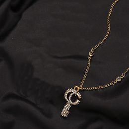 Colliers avec pendentif clé de créateur pour femmes, collier en diamant avec lettre G de haute qualité, chaînes ras du cou, accessoires de bijoux, plaqué or 18 carats, cadeau pour filles