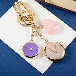 Designer Keychain Bag Charm Hartvormige sleutelhangersmode Pendanten Gold Keyring Car Ornament Keychains