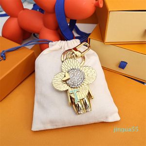 Designer Keychain Sun-Flower Doll hanger diamant sleutelhangers goud klassieke sleutels buckle schattige poppen heren dames sleutelhanger ornamenten met doos