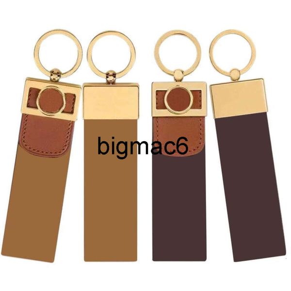 Designer Porte-clés10 styles de cuir porte-clés lettres en alliage sac de voiture pendentif mode couple porte-clés cadeau longue boucle accessoires fourniture femme mari llavero cadeau