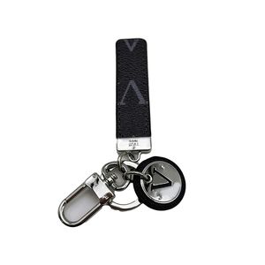 Designer sleutelhangers Luxe bruine lanyards voor sleutels met reliëfstempel Damestassen Lanyards Charme sleutelhanger roestvrij staal en synthetisch leer