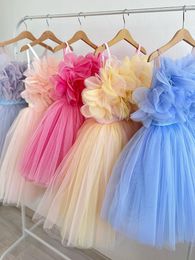 Diseñador Niños Vestidos de primera comunión para niña Blush Pink Ruffles Hasta el suelo Vestido de niña de flores de tul 2024 Vestido de fiesta de tutú de lujo Vestidos para niña