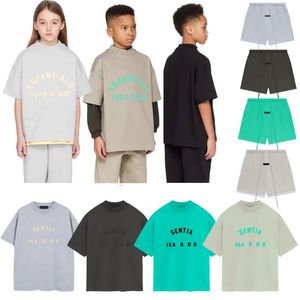 Designer Kids T-shirts Youth Ess Shorts garçons et filles Suit Coton Coton Short Shirts Set Streetwear Casual Uniform Size