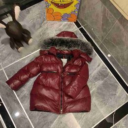 designer enfants rouge doudoune mode poignets filetés bébé vêtements d'hiver taille 0-12 cm 2pcs couleur unie fourrure à capuche pardessus Aug30
