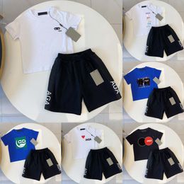Designer Brand Kids Sets Baby Boys Boys Girls T-shirts Shorts Toddlers Summer Blue Black White Clothes Childrens Girls Summer Clothing Sets 2-10 Years