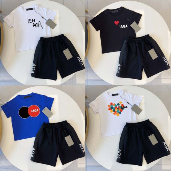 Designer Kids Sets Baby Boys Filles T-shirts Shorts Shorts pour tout-petits Summer Blue Black White Clothes Childrens Girls Clothing Summer Clothing 2-10 Years 85ht #