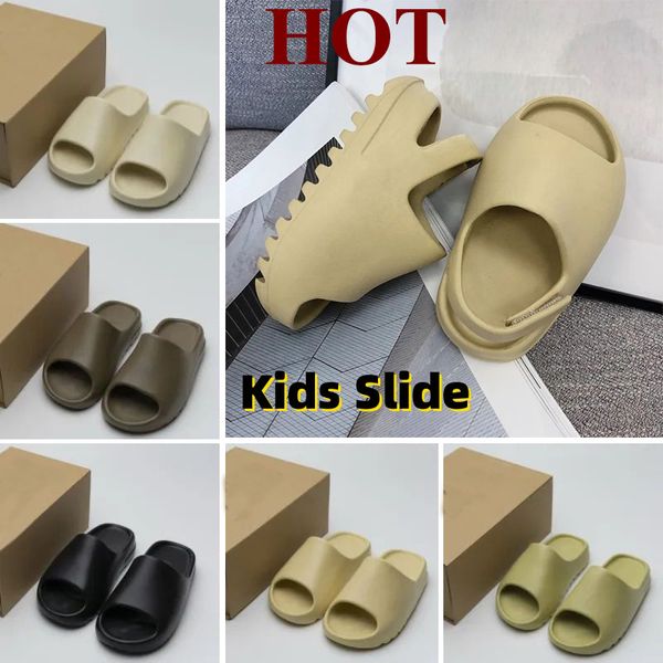 Designer Kids Chaussures Enfants à la maison à l'extérieur des pantoufles Boy Girl Mousse Slides Runner Slipper Kid Outdoor Sneakers Trainers