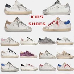Designer Kids Chaussures Sneakers Superstar Childrens Sneaker Sequin Classic White Do-Old Enfant Goldenss Goosesitys Luxury Casual