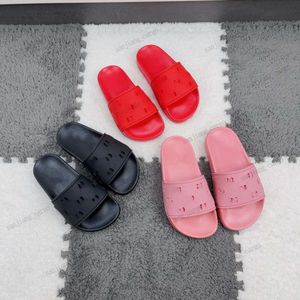 Designer Enfants Pantoufle Découpé Deux G Sandales Garçons Filles Caoutchouc Creux Slide Sandale Noir Rose Rouge Pantoufles Summer Beach Plat Diapositives Enfants Bébé Tongs Éraflures