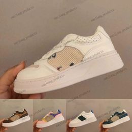 designer kindersneakers schoenen merklogo meisjes vrijetijdsschoenen jongens singels baby peuter trainers loopschoenen luxe koeienhuid veters Italië Bee sport sneaker maat 26-35