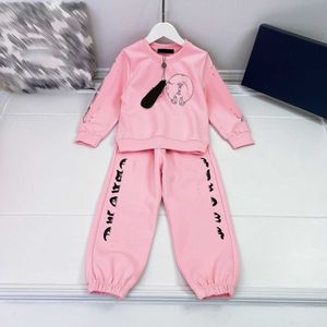 designer enfants survêtement rose coeur garçon fille ensembles décontractés enfant conception vêtements à manches longues vêtements à capuche col rond pull pantalon pantalons de survêtement ensemble enfants