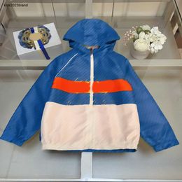 Designer Kids Zipper Lagen Kinder Hooded Windscheper Jacket Maat 100-150 cm Multi-kleuren Stitching Design Baby Outdersear Aug21