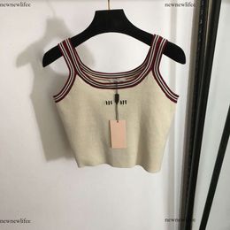 Designer Knit Vest Femmes Vêtements de marque Femmes Summer Tops Fashion Logo LETTRE LETTRE LOGO SANSE SANSE SANSE VIET