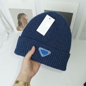 Designer Tricot Laine Cuffed Beanie Skull Caps and Hats for Men Women Unisex Fashion Luxury Winter Spring Fall Autumn Plain Bonnets Casual Solid Dome Beanies Dark Blue