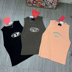 Diseñador de punto para mujer de alta calidad tops camiseta sin mangas anagrama regular recortada jersey de algodón camis mujer teje camisetas chaleco de punto deporte chaleco de yoga transpirable tops5