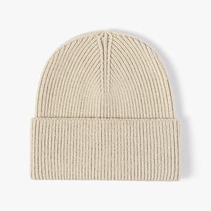Designer tricot du bonnet de bonnet pour femmes fluorescent mignon chapeau filles automne tonnes femelles caps chauds secteur