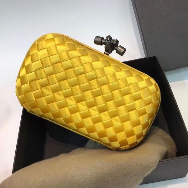 Diseñador Nudo Minaudiere MUJER Bolsos de embrague Tejido de seda Caja elástica foulard intreccio cuero minaudiere Compartimento único Cierre de marco magnético Muse latón