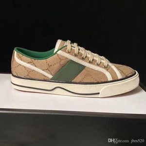 Hombres Zapatos casuales diseñador SHoes mujer Zapatillas de deporte con cordones de cuero de viaje Dama de la moda Zapatillas de deporte Letras zapato de mujer Zapatillas de gimnasia impresas planas tamaño 34-42-46 Con caja