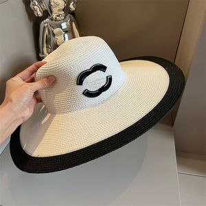 Créateur grand chapeau à bord d'herbe tresse paille de paille femme sunhat fashion plage Bucket Bucket chapeau de pelle strohhut