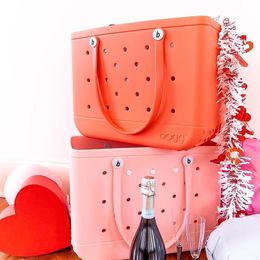 Diseñador Gran verano Bogg Bogg Imploudple Beach Bolsa Organizador de lujo PVC Bolsas de cesta para hombres PVC Bolsos de bolso de bolso para mujeres Pochette Pochette Luggage Trun Bolsas de viaje