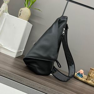 Diseñador de cuero Anton Sling Bolsa de hombro Espejo Calidad Bolso clásico para hombres Mujeres Top Paquete de pecho Bolsas Crossbody Monederos Embrague Tote Bolsas de moda