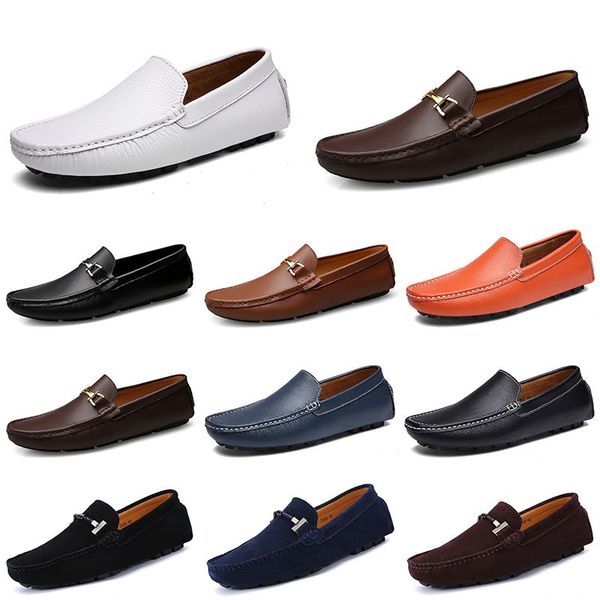 Diseñador de cuero Doudou Zapatos de conducción casuales para hombre Suela suave transpirable Bronceado claro Negro Azul marino Blanco Azul Plata Amarillo Gris Pisos para hombres Calzado Todo fósforo Zapato perezoso A071