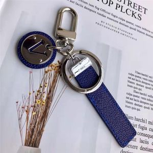 Designer cuir porte-clés voiture porte-clés boucle mode à la main hommes femmes mousqueton amoureux porte-clés sacs pendentif bleu porte-clés cadeaux